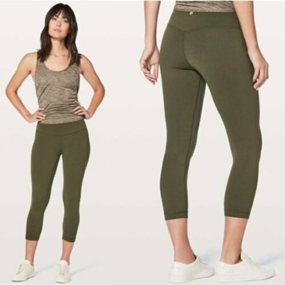 lululemon athletica Pants - Lululemon Align Crop *21" High Rise Pants H10901